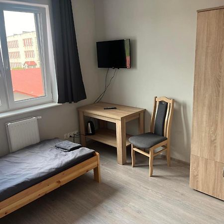 Osper Rooms Lomza Bagian luar foto