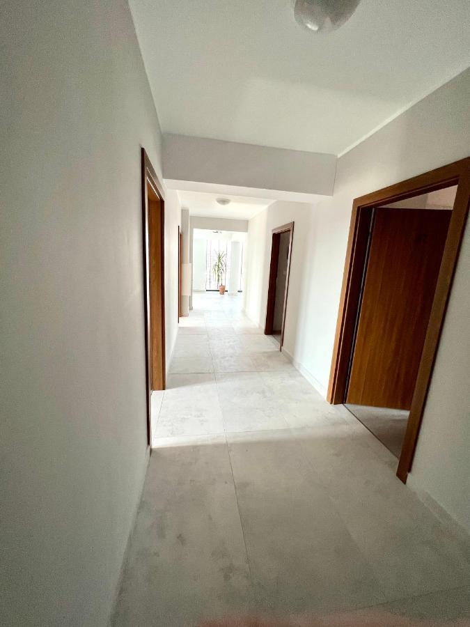 Osper Rooms Lomza Bagian luar foto